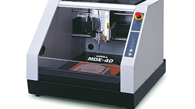 Roland MDX40 Modela